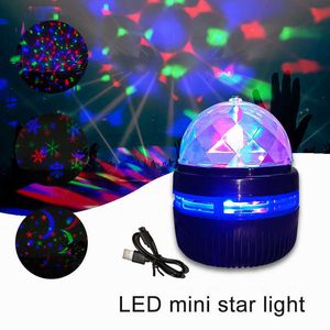 Luzes noturnas Lâmpada de projetor RGB Girando automaticamente LED Night Light USB Ambient for Home Childrel Bedroom Sound Party Lights P230331