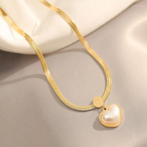 Pendant Necklaces A Shell With Peach Heart Necklace For Women Geometric Luxury Sweet Clavicular Chain Party Jewelry Direct