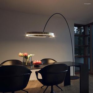 Lâmpadas de chão LED italiano Lâmpada de pesca direita Luzes altas criativas para o quarto da sala ao lado do estudo moderno Leitura