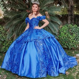 Azul real brilhante cetim lantejoulas quinceanera vestidos 2024 fora do ombro princesa querida vestido de baile de 15 anos doce 16