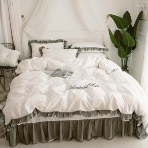 Bettwäsche-Sets Mädchen-Herzbett, vierteilig, Baumwollspitze, floraler Bettbezug, europäisches Prinzessinnen-Stilblatt, 1,8 m