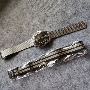 regalo gratuito extra cinturino nato 42mm orologio da uomo VS VSF max qualità orologio da polso in titanio zaffiro impermeabile movimento automatico A8806 no time to die 007 lusso Orologio