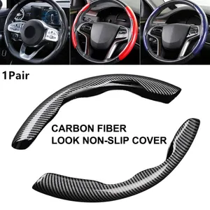 1Pair New Car Steering Wheel Booster Cover Fibra di carbonio Look Accessori per la decorazione interna antiscivolo per la decorazione automatica