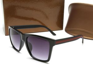 Designer occhiali da sole marca occhiali sfumature da esterno a forma di bambù PC Frame classico occhiali da sole di lusso per donne 35-35