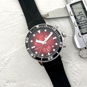 Tisso Wrist Watches for Men 2023メンズウォッチすべてのダイヤルワーククォーツ時計高品質のトップトップブランドクロノグラフクロックアクセサリーラバーストラップSeastar