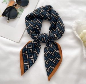 3Color Mody Women Seidenschal Stirnband für Sommer Mode Langtasche Schals Baumwollwäsche Buchstaben Style Paris-Tote-Gepäck Ribbon Kopf Wrap 65-65 cm