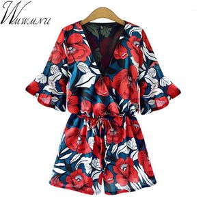 Frauen Jumpsuits Wmwmnu Shorts Strampler Drucken Blume Frauen Sommer Sexy Tiefem V-Ausschnitt Plus Größe 5XL Krawatte Taille Lässiger Overall Ls191a