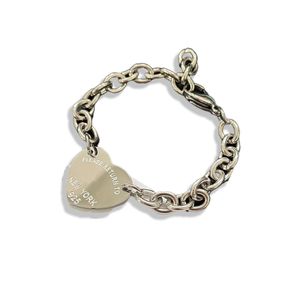 Designer Chain Bracelet For Women Heart Correct Brand Logo Circle Delicate Fashion Stainless Steel Gift Luxury Quality Gifts Family Friend Couple