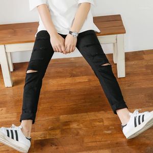 Herren Jeans Haar im Auftrag von 2023 Frühling und Sommer Slim Black Hole Leggings Bettler Capris Weiß