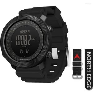 Нарученные часы Top Brand Sports Men Digital Watches Barometer 3D Шаритральные водонепроницаемые светодиодные часы повседневные мужские часы плавания