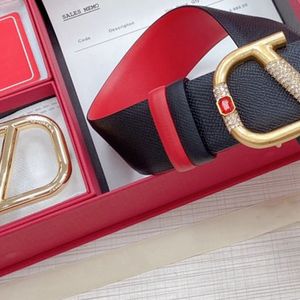 Big V Mens Premium Quality Belt 40mm Luxury Brand Designer Womens Belt Fashion Casual Style Real Cowhide Never Crease Midjeband Double Buckle Belt 43 med låda
