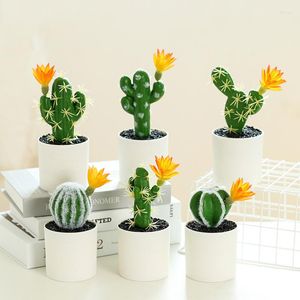 Fiori decorativi Cactus artificiale Multicolor Pianta finta Simulazione Bonsai Fiore Palla Decorazione della tavola di casa Paesaggio Decorazioni di nozze