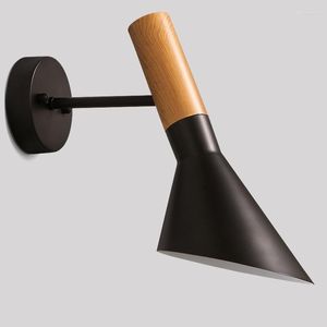 Lampy ścienne Nowoczesne minimalistyczne nordyckie LED Kreatywne sypialnia nocna czytanie lekkie salon oświetlenie rustykalne kinkiety wewnętrzne