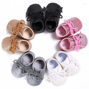 First Walkers Spring e Autumn 0-1 anos de idade Stars Soas Soft Shoes Crimente