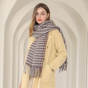 Schals Mode Frauen Schal Plaid Schal Wraps Warme Kaschmirmischung Bufandas Muffler Femme Quaste Plus Size Hijabs Ponchos