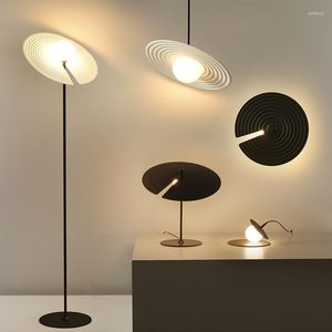 Table Lamps Nordic Creative Magnetic Absorption Lamp Modern Led Iron Plate Floor Bedroom Living Room Designer Saucer Desk Lights