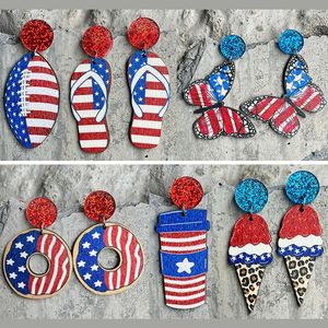 Dingle örhängen 2023 American Flag Independent Day Glitter Akryl Studs Fjärde juli Memorial Wood Drop for Women