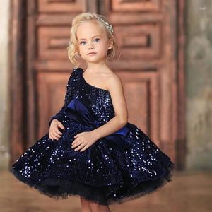 Abiti da ragazza Gy Abito da principessa con paillettes blu navy gonfio per bambini Glitter Party Abito da ballo con una spalla Anno di fiori