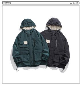 Erkek Ceketler 2023 Düz renkli stereo kesim çok cepli kapüşonlu tulum Japon moda retro gençlik ceket adamı