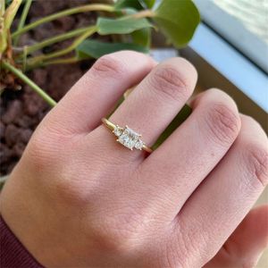 Cluster Rings RandH 5 5mm Princess Cut 0.8CT Moissanite Gold 18K Au750 White Rose Yellow Three Stones Women's Engagement Ring 14K Solid