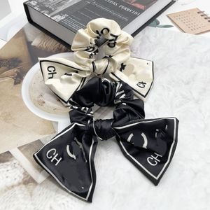 Luxury Designer Letter Hair Rubber Band Smooth cloth Hair Ring Bow Brand Elegant For Charm Women Girls HairJewelry Hair Accessory High Quality