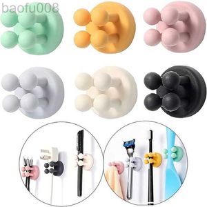 Robe Hooks 1Pcs Self Adhesive Silicone Hook Seamless Bathroom Kitchen Wall Door Hangers Punch-Free Hooks Key Holder Towel Rack Storage Hook W0411