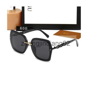 Designer Gu Solglasögoncykel Luxurys Fashion Sports Polarize Round G G Solglasögon för kvinnor Mens Summer Travel Vintage Baseball Black Sun Glasses