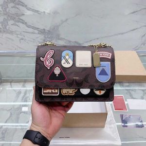 ショッピングバッグCBAG LUXURYSデザイナーバッグスナップショットショルダーバッグブラウンカメラクロスボディバッグ