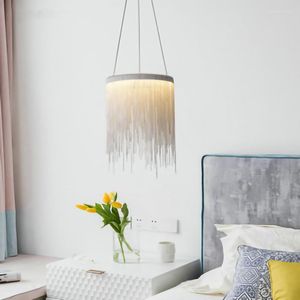 Lampadari post-moderni rotondi in alluminio con nappe catena lussuose decorazioni in argento cromato luci a LED per soggiorno camera da letto da pranzo