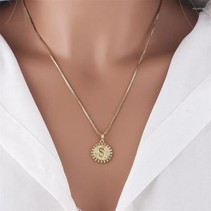 Kedjor 2023 Fashion Charming Letter Elegant Pendant Necklace for Women Gold Plated Woman Choker Alfabetsmycken