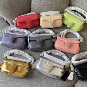 Gorące torby na ramię wielokolorowe torby na poduszki damskie torebka klasyczna torba pod pachami chmur worka crossbody torebki Lady Flap torebka 220714