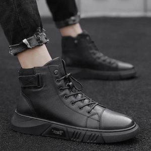 Stövlar italienska Hightop Lace Up Martin Handgjorda med stängningsläderskor Comfy för att bära mäns avslappnade Martin Boots Bomullsskor