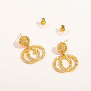 Hoop hie guld brev stud kvinnor älskar gåvor designer smycken örhängen vårfest födelsedagspresent rostfritt stål