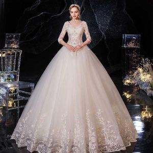 Partykleider Stickerei V-Ausschnitt Brautkleid New Style Luxury Bride Lace Up Brautkleider in Übergröße Ballkleider Champagner / Weiß T230502