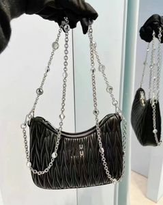 Yeni tasarımcı çantası mm moda kuzu derisi zarif zarif mizaç tamamen eşleşen omuz çantası yüksek kaliteli işe alım koltuklu çanta