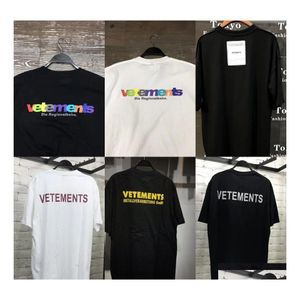Erkek Tişörtler Vetements T Shirt Erkek Kadın Kısa Kollu Büyük Tag Hip Hop Gevşek Gay geçirmez Tees Siyah Beyaz Tshirts Top X0726 D DHIMT