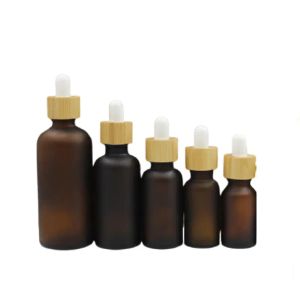 Wholesale Glass Dropper Bottle Bamboo Woode Lid Portable Empty Frost Brown Essential Oil Vials Refillable Container Cosmetic Packaging