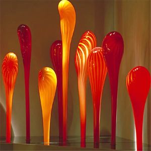 Moderne Hotelhalle Dekoration Lampen Bodenprojekt Skulpturen Kunsthandwerk Garten geblasenes Glas Murano Spears 24 bis 36 Zoll