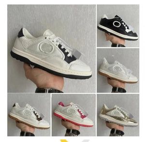 Desinger Casual Shoes Sneakers Men Women Sneaker Vintage Leather Trainers Embroidery Trainer Rubber Sole Flat Sneaker Couple Skateboarding Shoes Size 35-45 023