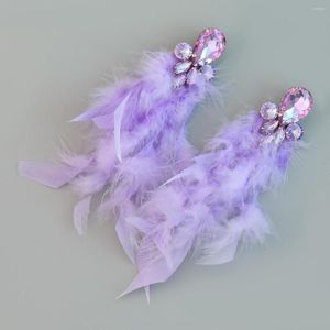 Orecchini pendenti Orecchini pendenti per le donne Nuziale Piuma di cristallo colorato Nappa appesa lunga Gioielli da ballo fucsia di lusso