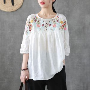 Tシャツホワイトチュニックリネンシャツ女性ビンテージ服コットン高品質刺繍ブラウスプラスサイズのレディーストップカジュアル