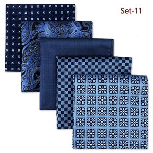 Lenços de lenços 5 peças coloridas variadas de seda quadrada de bolso de seda lenço clássico conjunto de lenços de lenço 230428