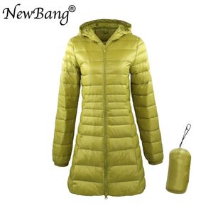 Rockar Newbang 8xl damer Lång uppvärmning med bärbar förvaringspåse Kvinnor Ultra Light Down Jacket Women's Overcoats Hiplength