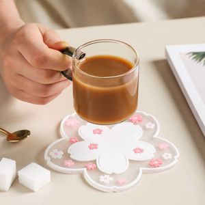 Mattor kuddar 3st Cherry Blossom Place Mats Köksbord Kuddar Bowl Mats Office Heatresistant Nonslip Tea Cup Milk Mug Coffee Cup Coaster Z0502