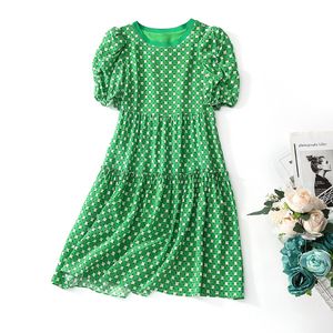 2023 Summer Green Plaid Print Getäfeltes Seidenkleid Kurzarm Rundhals Knielang Freizeitkleider C3A255045