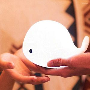 أضواء ليلية لطيفة مصباح LED LED WHALE LAMP 7 لون USB قابلة لإعادة الشحن على طاولة السيليكون ديكور غرفة نوم غرفة نوم للأطفال هدية أطفال