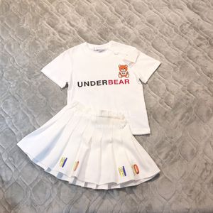 夏2pcs/セットキッズ用の女の子の服セットキッズガールズスーツ夏の半袖プルオーバーコットンTシャツプリットプリーツスカート高品質の子供服