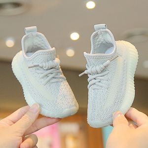 Children Coconut Shoes 2023 Spring Autumn New Kids Sneakers Boys Breathable Knitted Mesh Shoes Girls Casual Shoes Soft Soled Baby Walking Shoes Size 21-35
