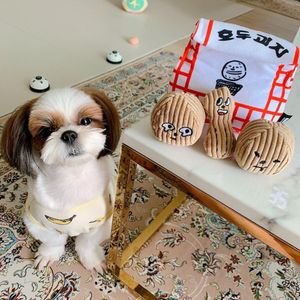 Toys Ins Sıcak Satış Kore Ceviz Fıstık Köpek Oyuncaklar Dolgulu Graveing ​​Pet Oyuncak Şirin Peluş Köpekler İçin Cat Chew Squeaker Squeaky Oyuncak