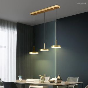 Lampadari Moderni Lampadari a sospensione a led Apparecchi per la casa Sala da pranzo Rotonda 3 luci Lampada a sospensione Paralume in ottone Ristorante Sospensione